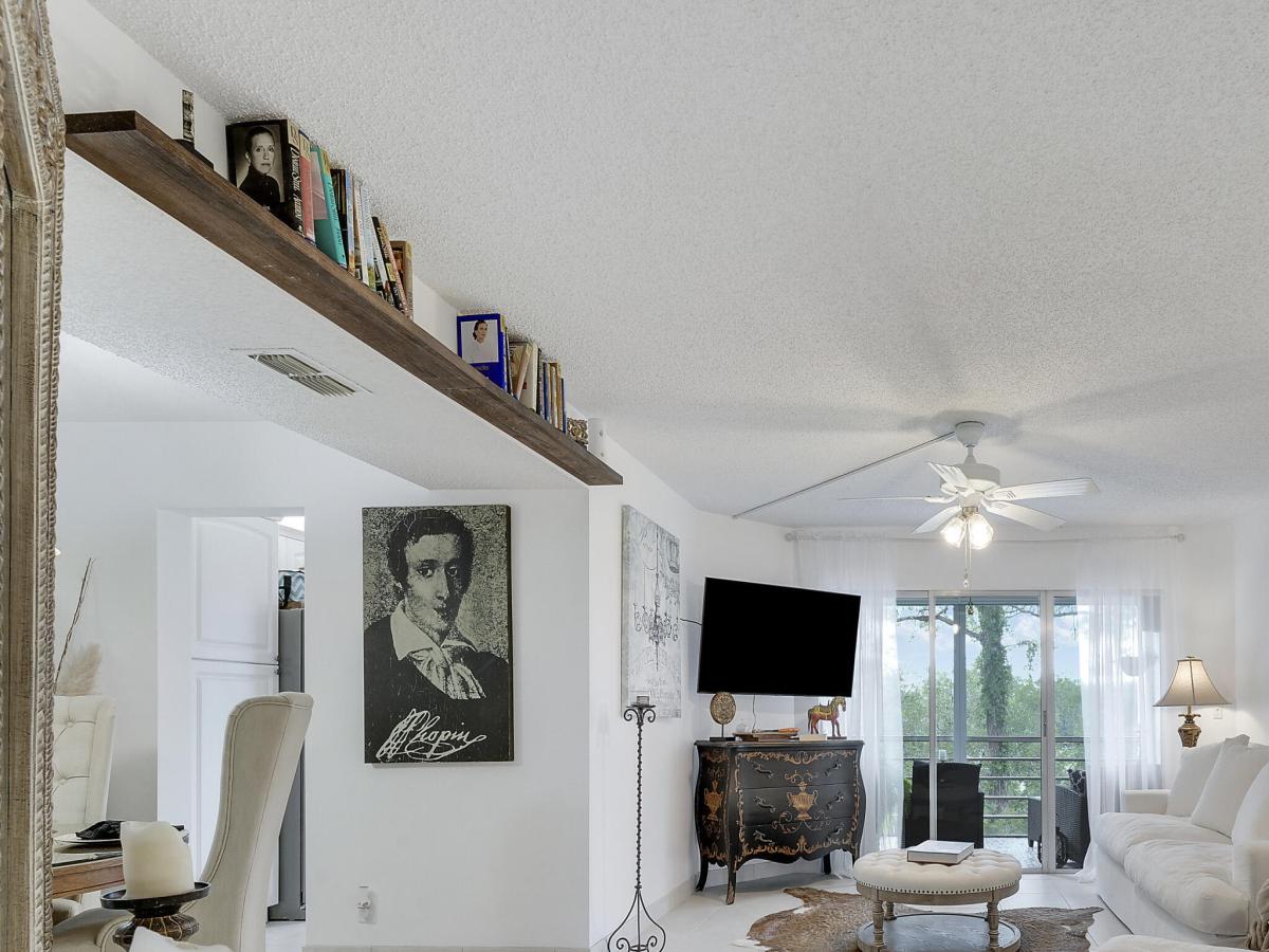 MLS #B26019102 image #0
