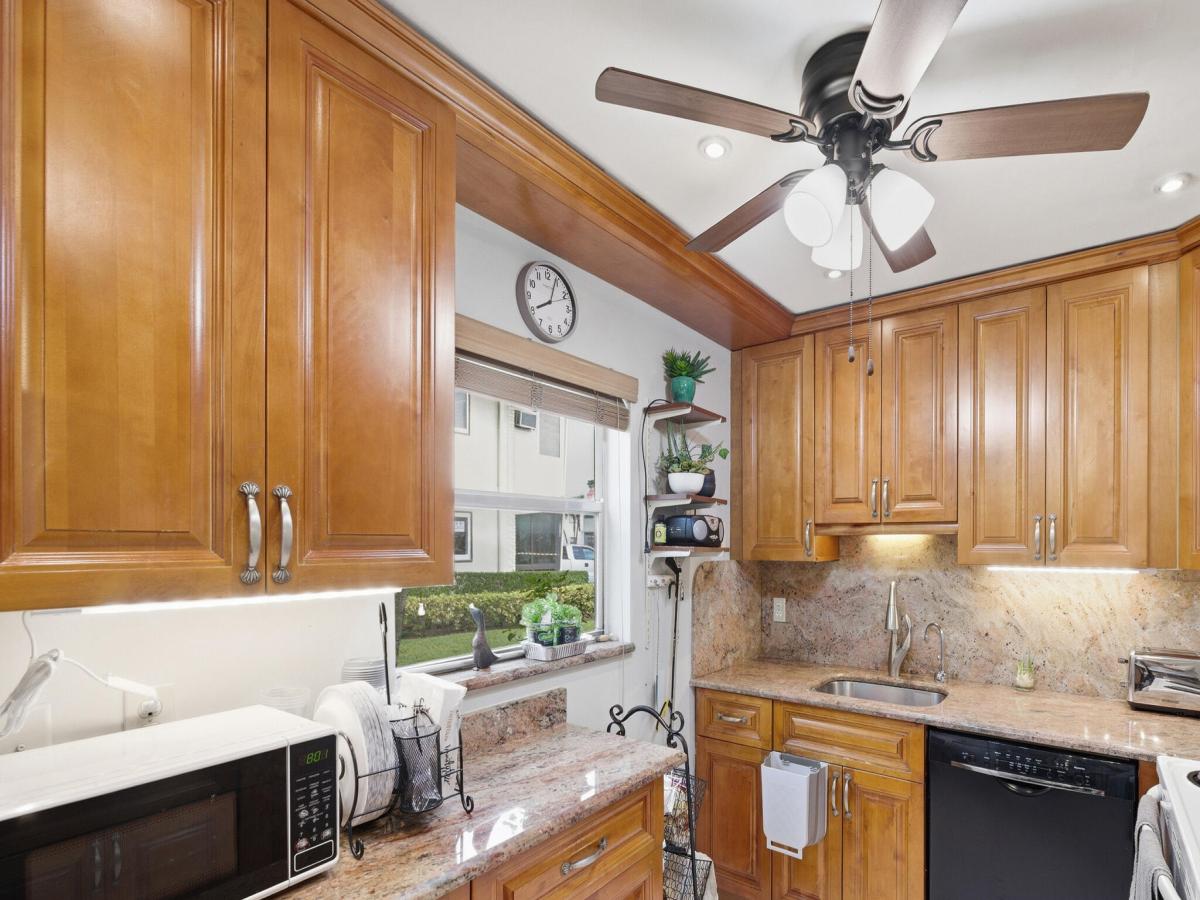 MLS #B26030586 image #0