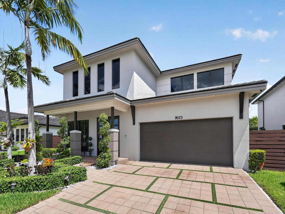 MLS #B26063197 image #0