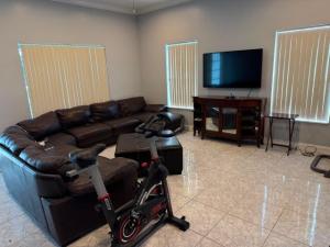 MLS #B26067914 image #0