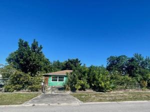 MLS #B26070389 image #0