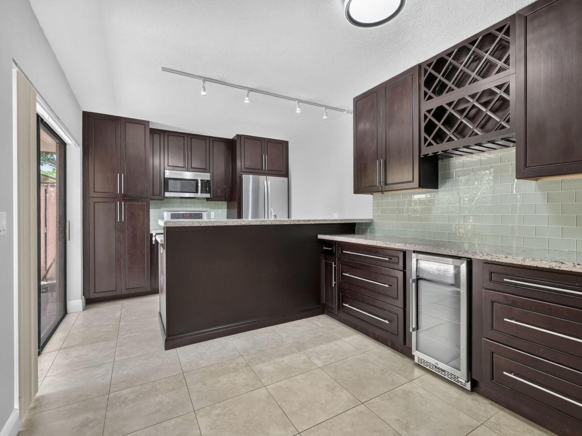 MLS #B26070478 image #0