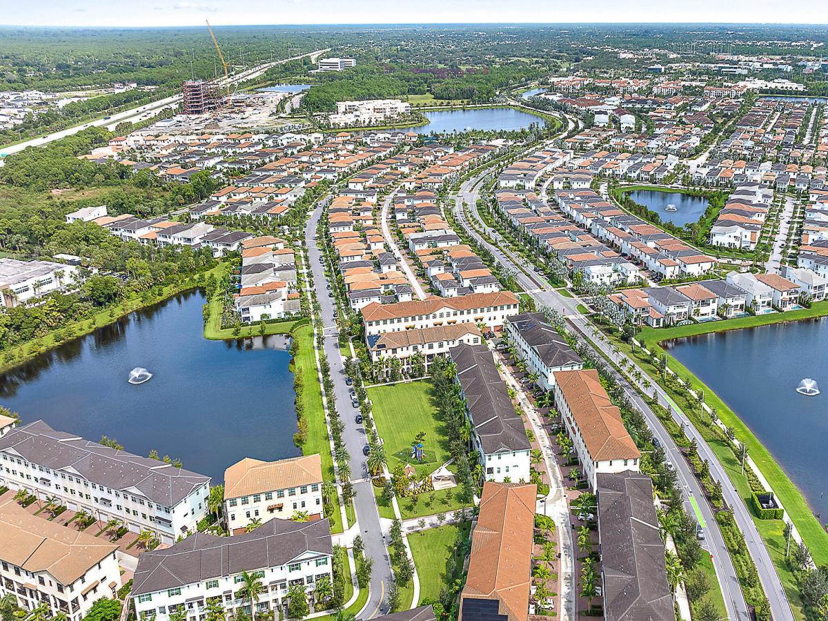 MLS #B26070539 image #0