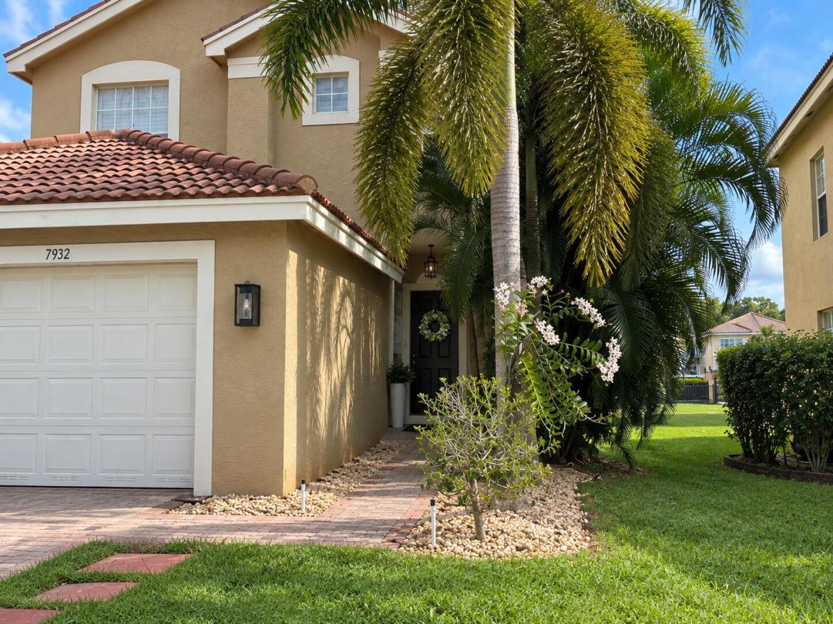 MLS #B26072955 image #0