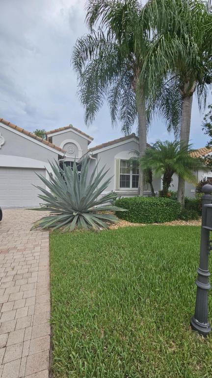 MLS #B26074671 image #0