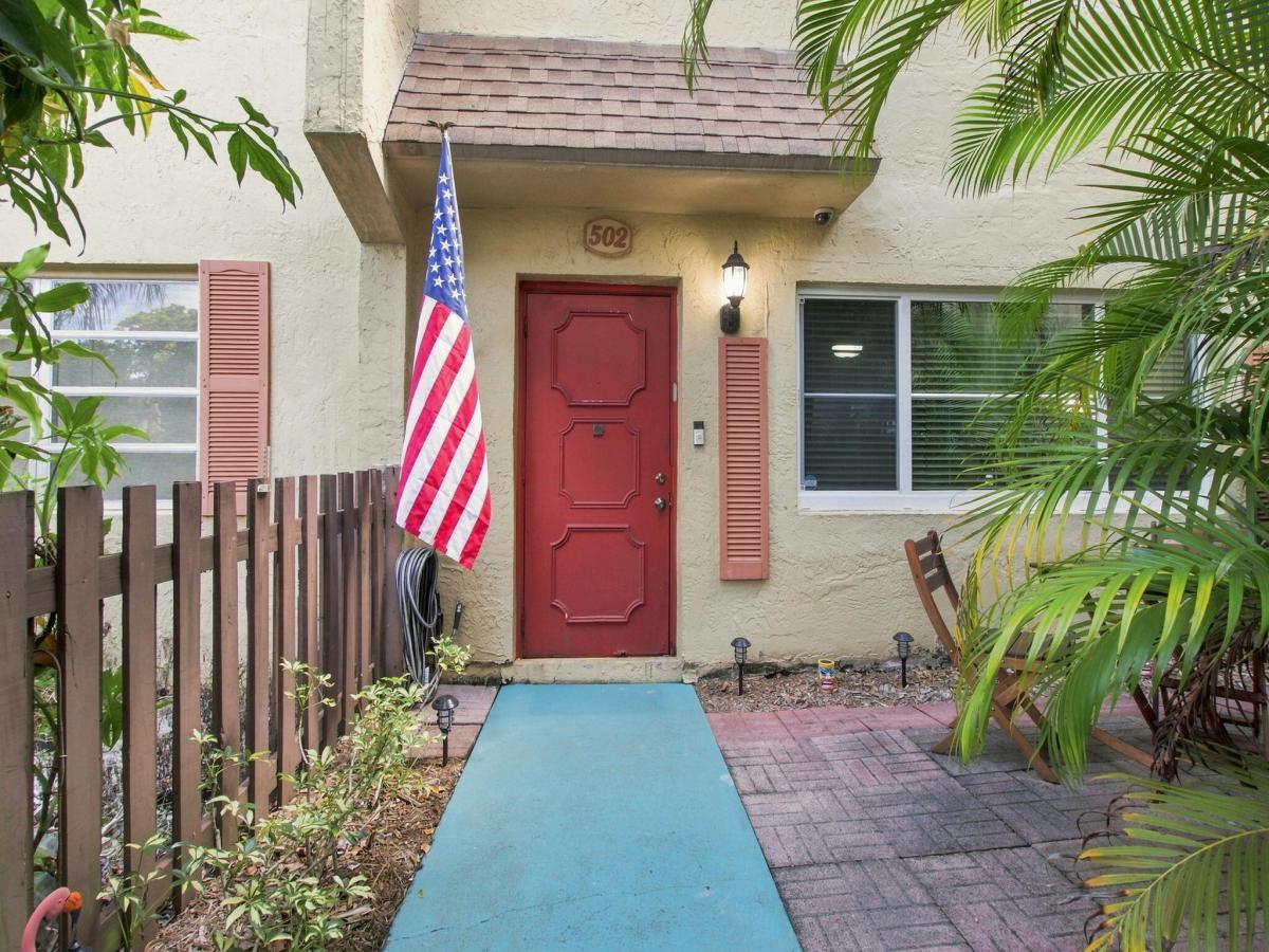 MLS #B26077328 image #0