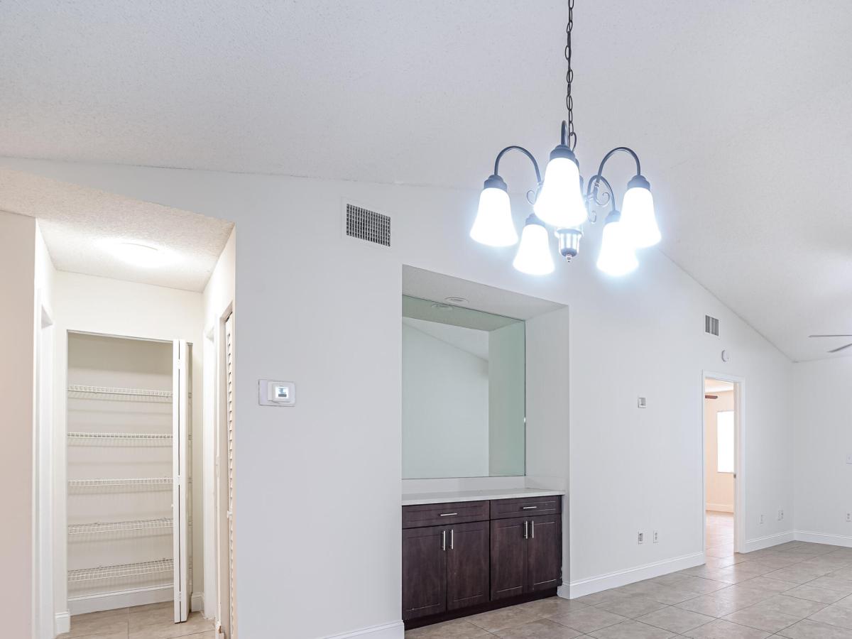 MLS #B26080029 image #0