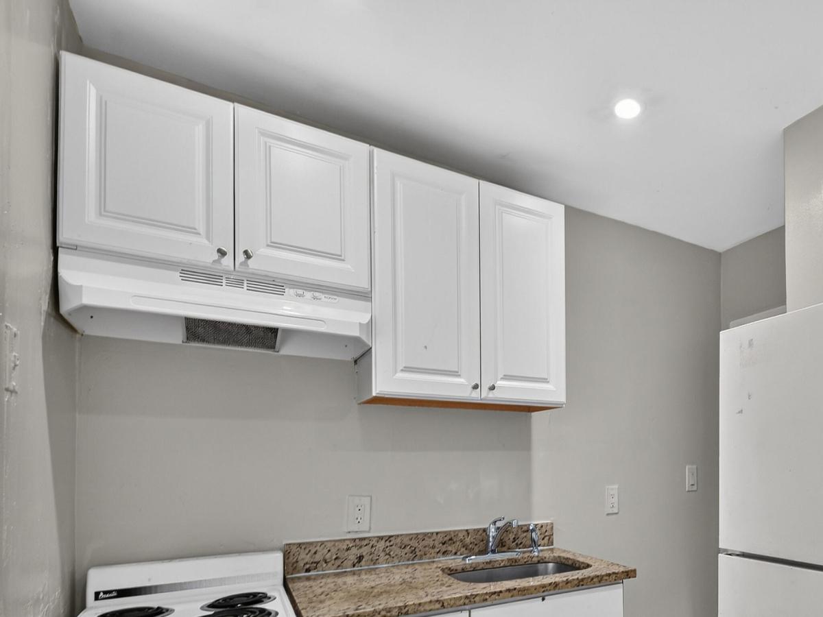 MLS #B26080073 image #0