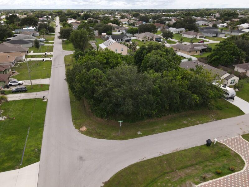 MLS #B26080199 image #0