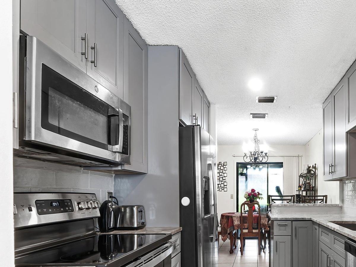 MLS #B26080340 image #0
