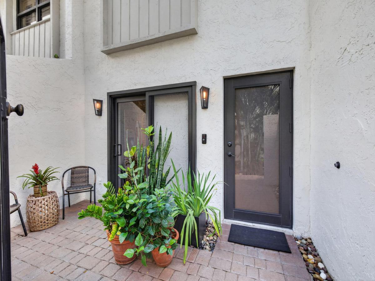 MLS #B26080636 image #0