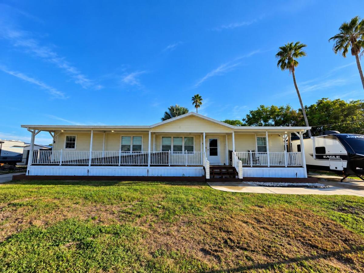 MLS #B26082199 image #0