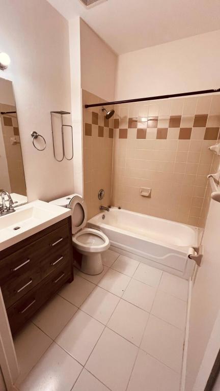 MLS #B26084355 image #0