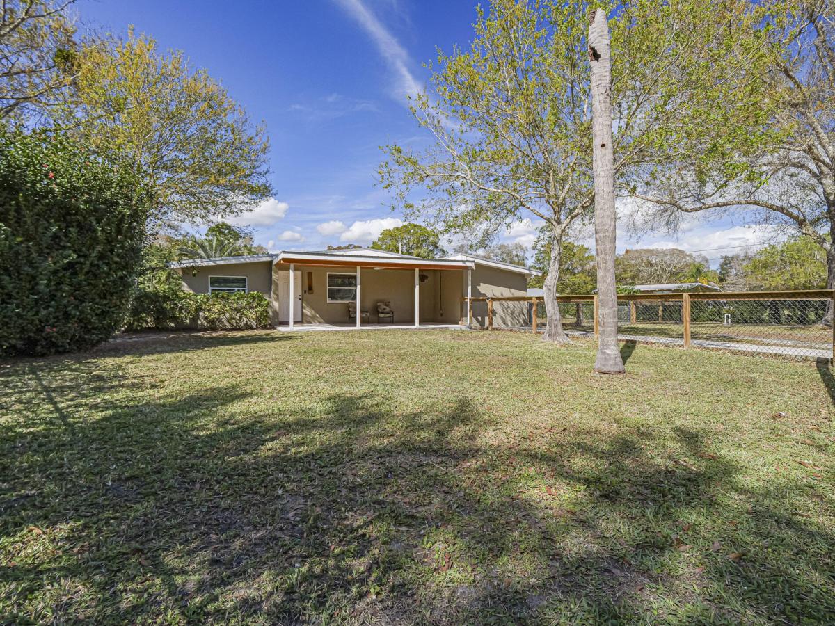 MLS #R11157229 image #0