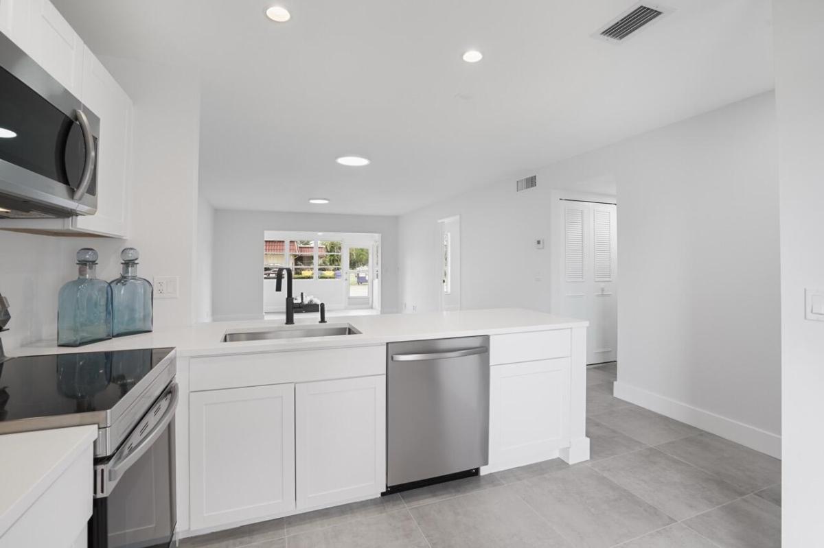 MLS #R11163429 image #0