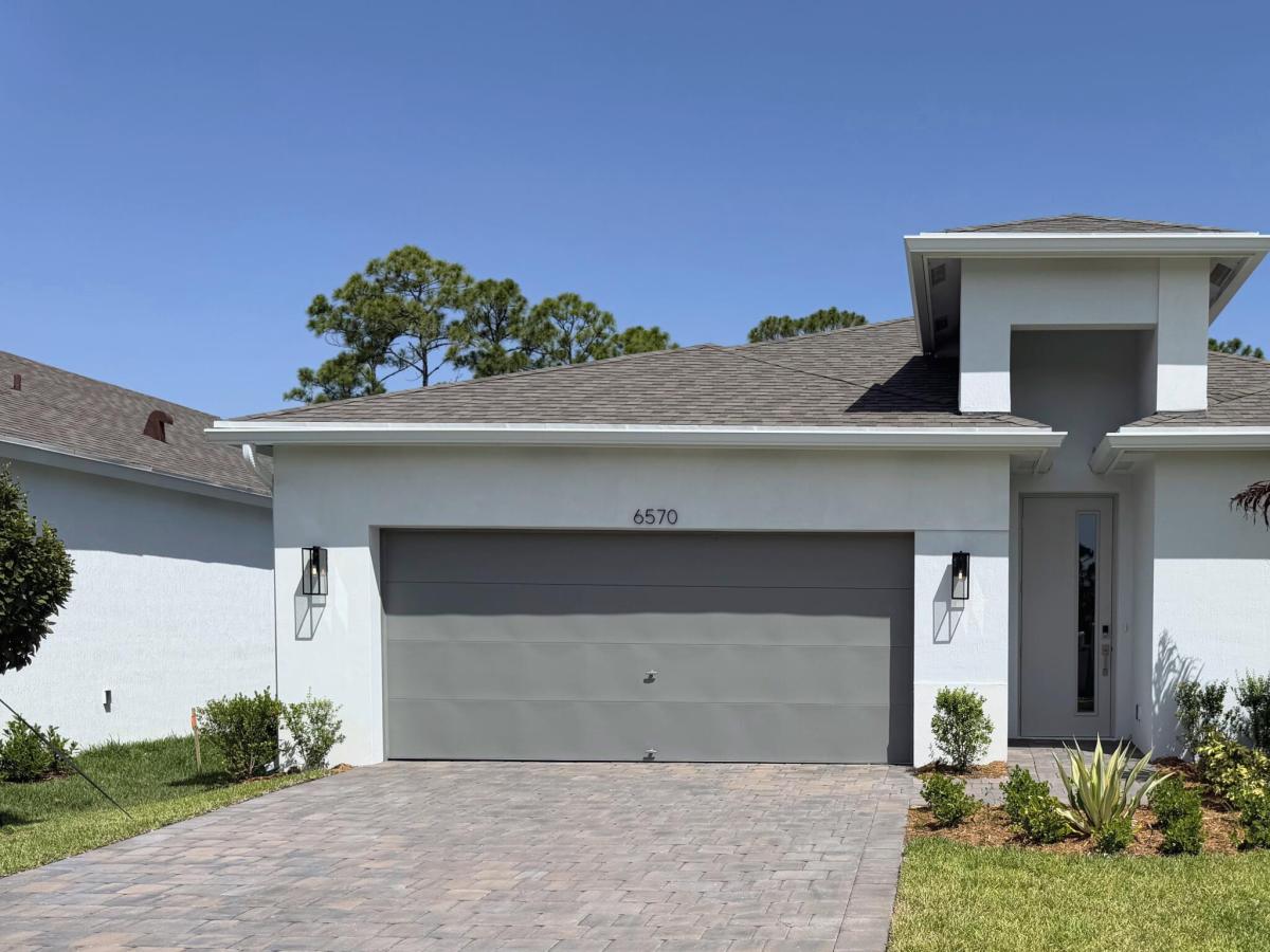 MLS #R11169367 image #0